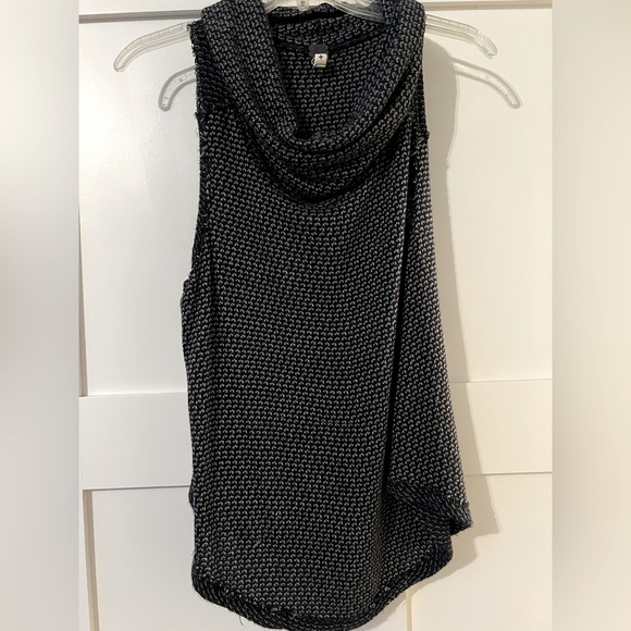 Free People we the free sweater tank - Picture 1 of 3